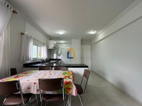 Foto 14 do(a) Apartamento de 2 quartos à venda em Santa Cândida, Curitiba