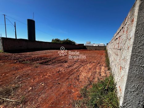 Foto 3 do(a) Terreno false à venda em Setor Habitacional Jardim Botânico, Brasília