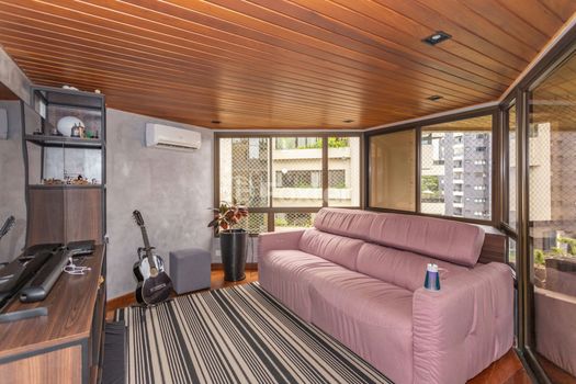 Foto 7 do(a) Apartamento de 4 quartos à venda em Jardim Vitória Régia, São Paulo