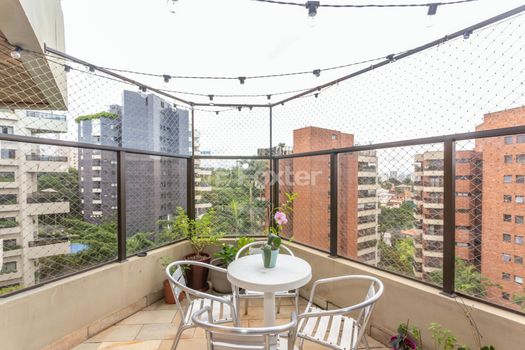 Foto 17 do(a) Apartamento de 4 quartos à venda em Jardim Vitória Régia, São Paulo