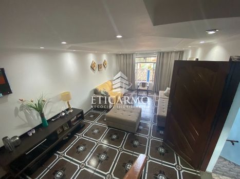 Foto 1 do(a) Casa de 3 quartos à venda em Cidade Líder, São Paulo