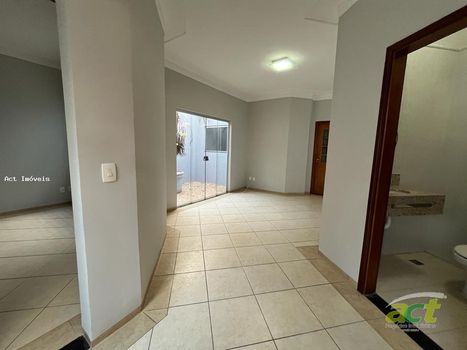 Foto 5 do(a) Casa de 3 quartos à venda em Ipanema, Araçatuba