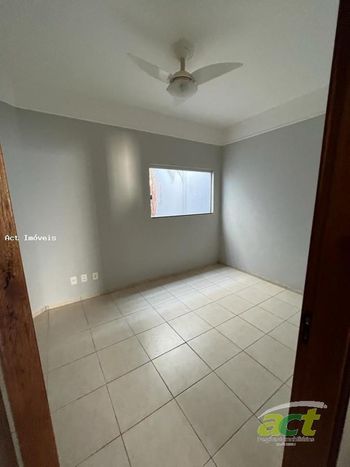 Foto 4 do(a) Casa de 3 quartos à venda em Ipanema, Araçatuba