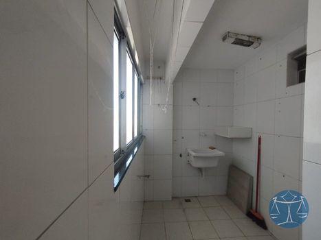 Foto 9 do(a) Apartamento de 2 quartos à venda em Praia do Meio, Natal