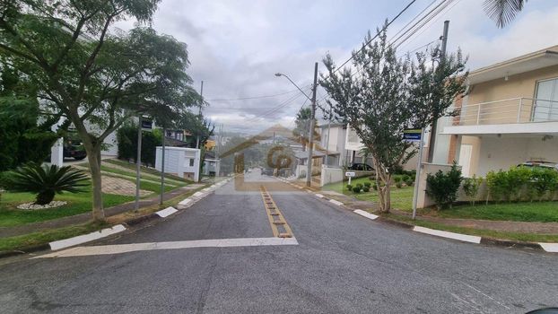 Foto 34 do(a) Casa de 4 quartos à venda em Jardim São Vicente, Cotia