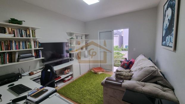 Foto 19 do(a) Casa de 4 quartos à venda em Jardim São Vicente, Cotia