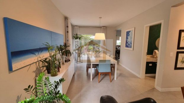 Foto 2 do(a) Casa de 4 quartos à venda em Jardim São Vicente, Cotia