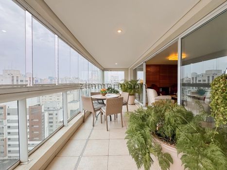 Foto 1 do(a) Apartamento de 3 quartos à venda em Jardim Paulista, São Paulo
