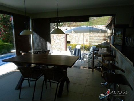 Foto 8 do(a) Casa em Condomínio de 4 quartos à venda em Samambaia, Petrópolis