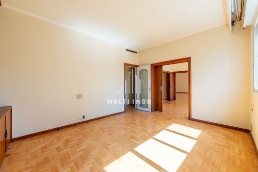 Foto 7 do(a) Apartamento de 3 quartos à venda em Moinhos de Vento, Porto Alegre