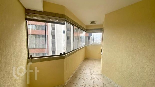 Foto 5 do(a) Apartamento de 3 quartos à venda em Boa Vista, Porto Alegre