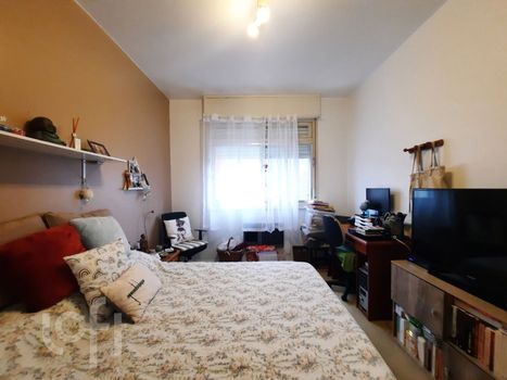 Foto 21 do(a) Apartamento de 4 quartos à venda em Bom Fim, Porto Alegre