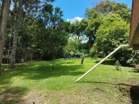 Foto 4 do(a) Fazenda / Sítio / Chácara de 3 quartos à venda em null, Campina Grande do Sul