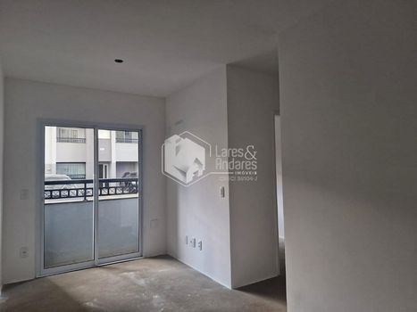 Foto 2 do(a) Apartamento de 2 quartos à venda em Vila Ede, São Paulo
