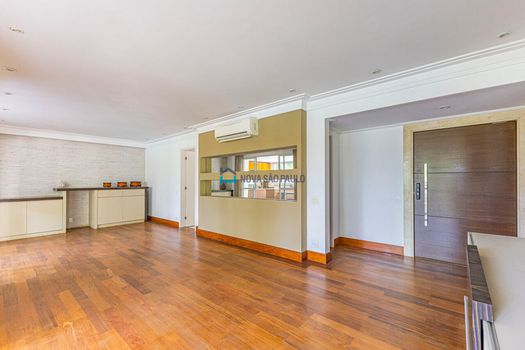 Foto 4 do(a) Apartamento de 3 quartos à venda em Vila Gertrudes, São Paulo