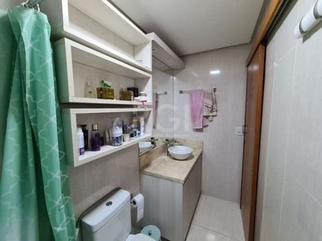 Foto 16 do(a) Apartamento de 3 quartos à venda em Cristal, Porto Alegre