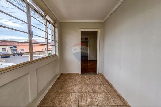 Foto 4 do(a) Casa de 3 quartos à venda em Vila Nossa Senhora de Fátima, Botucatu