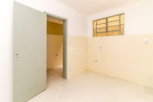 Foto 6 do(a) Apartamento de 3 quartos à venda em Bom Jesus, Porto Alegre