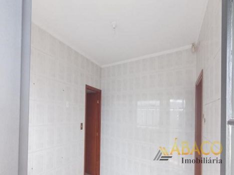Foto 10 do(a) Casa de 3 quartos à venda em Jardim Bandeirantes, São Carlos
