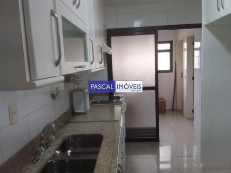 Foto 5 do(a) Apartamento de 3 quartos à venda em Campo Belo, São Paulo