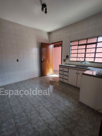 Foto 13 do(a) Casa de 2 quartos para alugar em Vila Virgílio Capoani, Lençóis Paulista