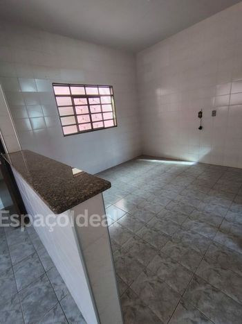 Foto 4 do(a) Casa de 2 quartos para alugar em Vila Virgílio Capoani, Lençóis Paulista