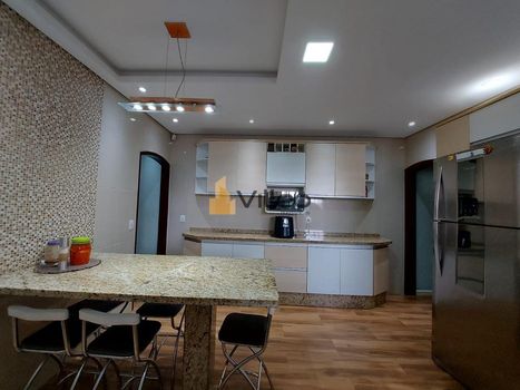 Foto 4 do(a) Casa de 3 quartos à venda em Wanel Ville, Sorocaba