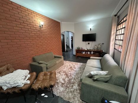Foto 4 do(a) Casa de 3 quartos à venda em São Judas, Piracicaba