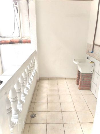 Foto 31 do(a) Casa de 4 quartos à venda em Parque Maria Helena, São Paulo