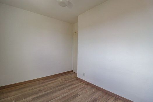 Foto 16 do(a) Flat de 3 quartos à venda em Teresópolis, Porto Alegre