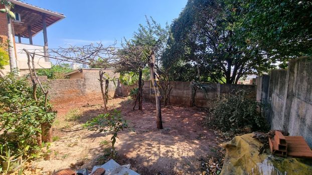 Foto 19 do(a) Casa de 2 quartos à venda em Vila Maria, Botucatu