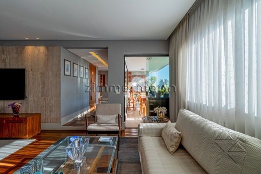 Foto 6 do(a) Apartamento de 4 quartos à venda em Vila Morumbi, São Paulo