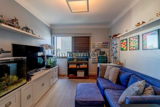 Foto 10 do(a) Apartamento de 4 quartos à venda em Vila Morumbi, São Paulo