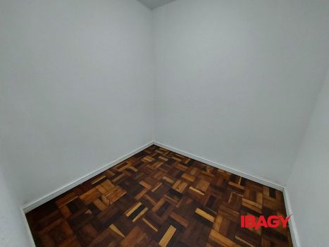 Foto 15 do(a) Apartamento de 2 quartos para alugar em Estreito, Florianópolis