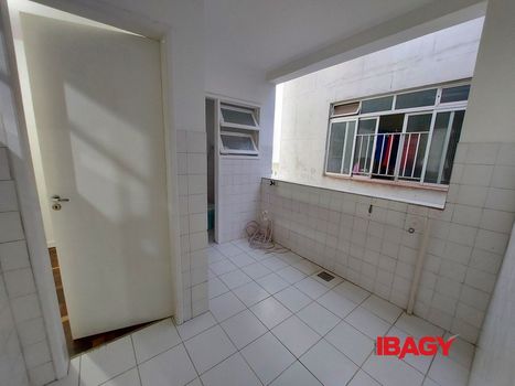Foto 18 do(a) Apartamento de 2 quartos para alugar em Estreito, Florianópolis