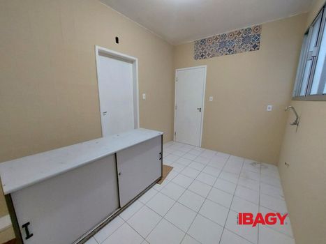 Foto 13 do(a) Apartamento de 2 quartos para alugar em Estreito, Florianópolis