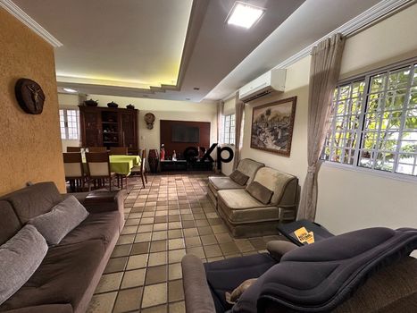 Foto 17 do(a) Casa de 3 quartos à venda em Hipódromo, Recife