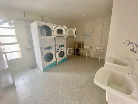 Foto 32 do(a) Flat de 1 quartos à venda em Jardim Europa, Porto Alegre