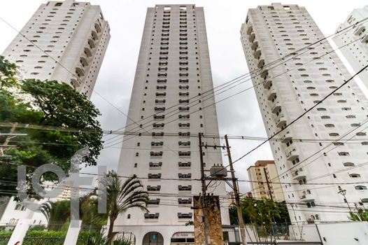 Foto 6 do(a) Apartamento de 4 quartos à venda em Vila Morumbi, São Paulo