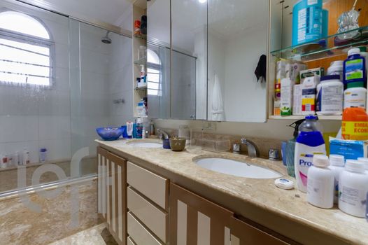Foto 3 do(a) Apartamento de 4 quartos à venda em Vila Morumbi, São Paulo