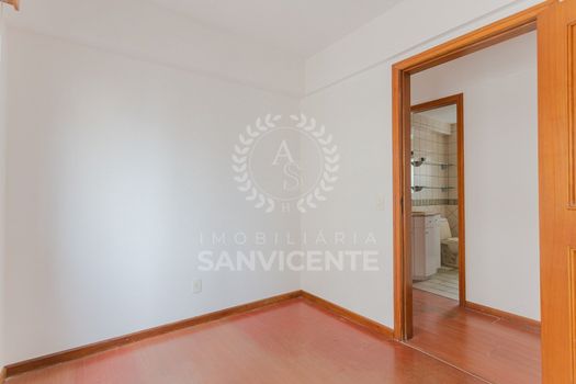 Foto 42 do(a) Cobertura de 3 quartos à venda em Mont Serrat, Porto Alegre