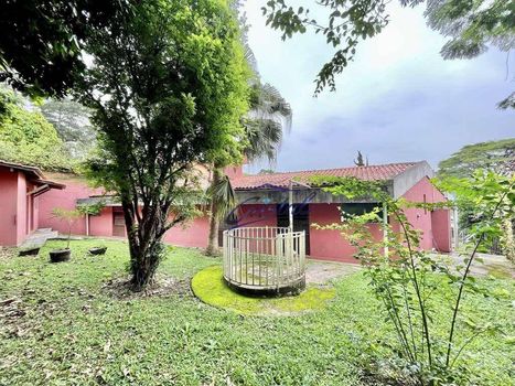 Foto 7 do(a) Casa de 4 quartos à venda em Chácara São João, Carapicuíba
