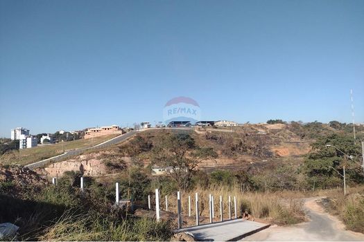 Foto 12 do(a) Terreno false à venda em Novo Centro, Santa Luzia