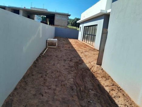Foto 17 do(a) Casa em Condomínio de 4 quartos à venda em Riviera de Santa Cristina I, Arandu