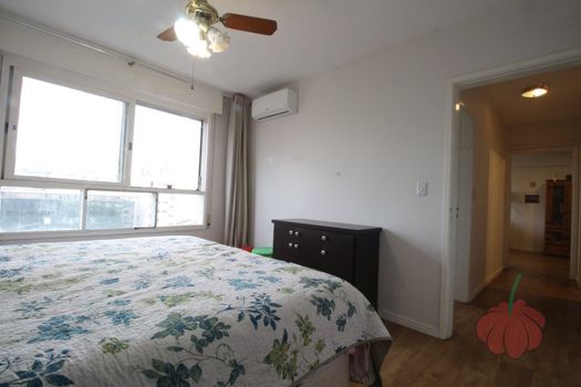 Foto 23 do(a) Apartamento de 2 quartos à venda em Centro Histórico, Porto Alegre