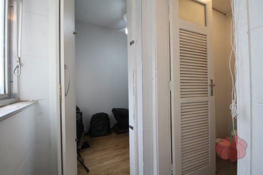 Foto 25 do(a) Apartamento de 2 quartos à venda em Centro Histórico, Porto Alegre