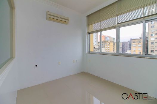 Foto 32 do(a) Sala / Conjunto Comercial false à venda em Centro Histórico, Porto Alegre