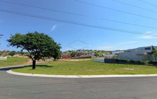 Foto 4 do(a) Apartamento false à venda em null, Pardinho