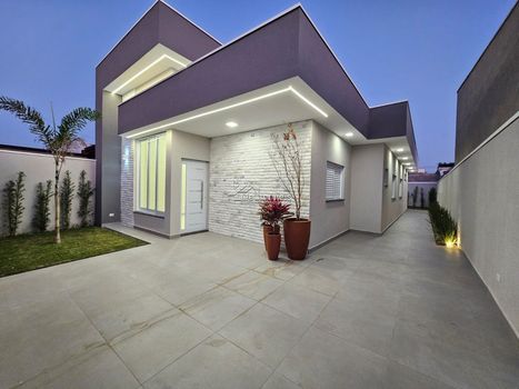 Foto 1 do(a) Casa de 3 quartos à venda em Jardim Novo Cambuí, Hortolândia