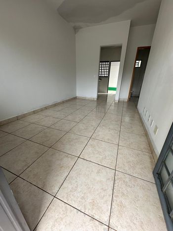 Foto 3 do(a) Casa de 2 quartos à venda em Residencial Itaipu, Goiânia